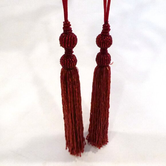 NEW 6” CHRISTMAS HOLIDAY RED BEADED SEED BEAD STAR TASSEL ORNAMENT LOT OF 4 - Picture 6 of 10